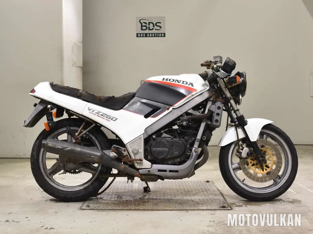 Honda VTZ250