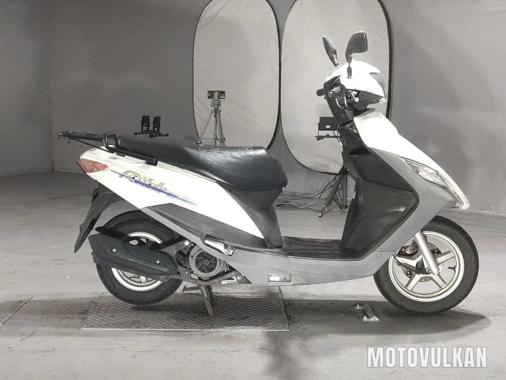 Suzuki Address 125