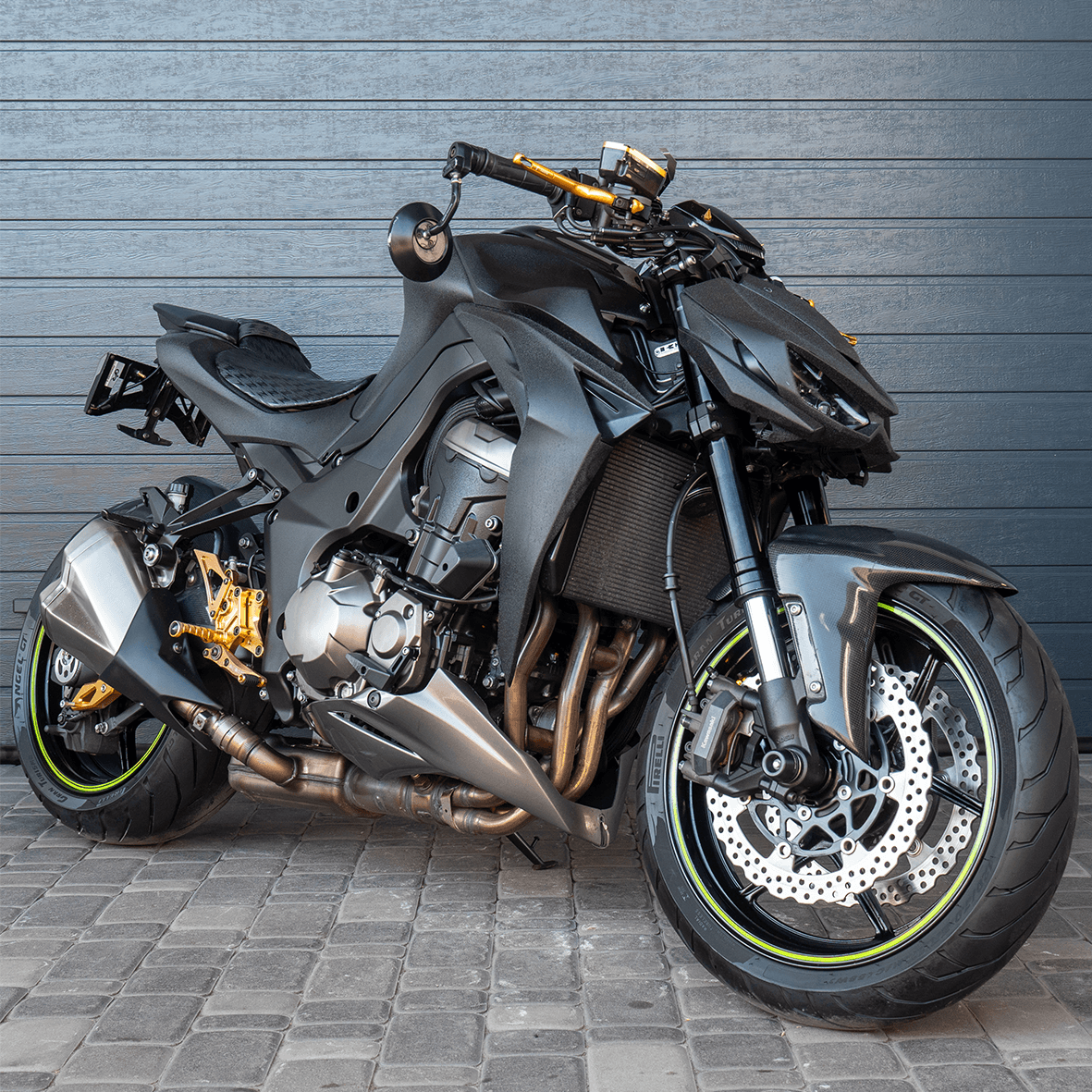 Kawasaki Z1000 Art. 0180