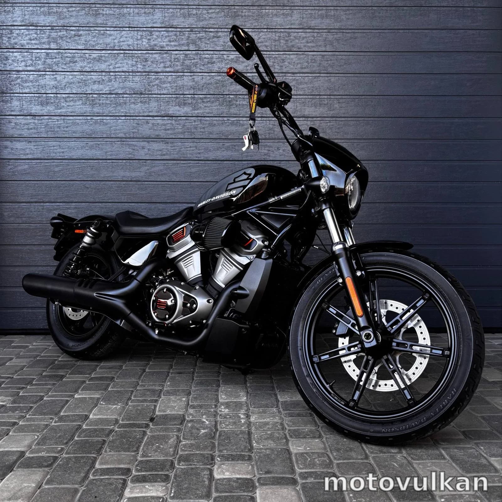 HARLEY-DAVIDSON RH975 NIGHTSTER Art. 0933